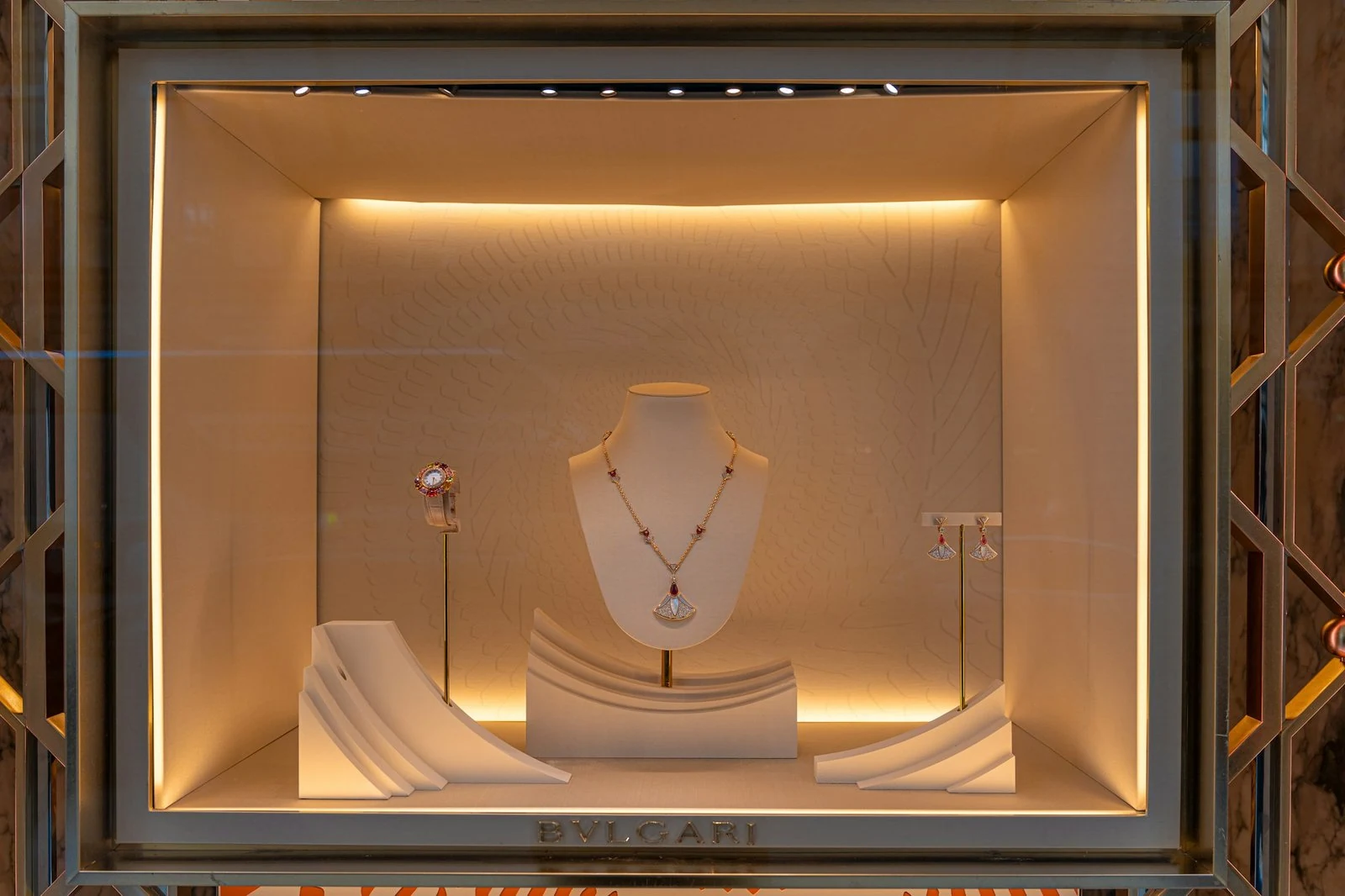 Кольцо Bvlgari B.zero1